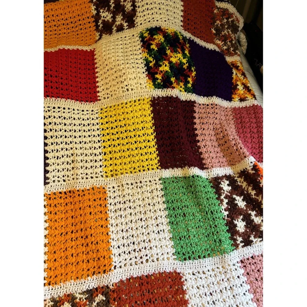 Granny Square Afghan Handmade Crochet Throw Blanket Cabin  Patchwork BIG BANG 76